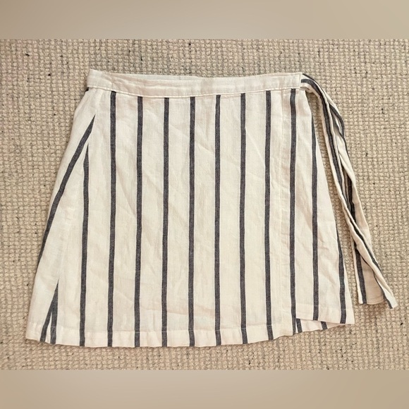 Abercrombie Striped Linen Wrap Skirt - Picture 4 of 11